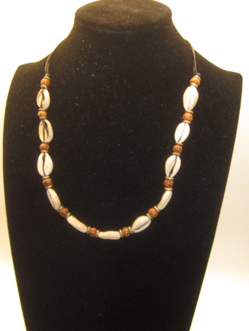 Cowrie Shell Choker Necklace with wood beads